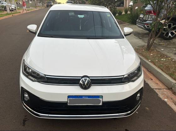 VOLKSWAGEN VIRTUS 1.0 200 TSI HIGHLINE AUTOMÁTICO VOLKSWAGEN VIRTUS 1.0 200 TSI HIGHLINE AUTOMÁTICO